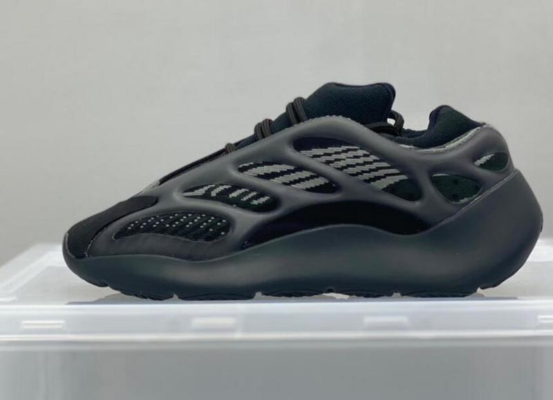 SAMC - YZO Sneakers - 271