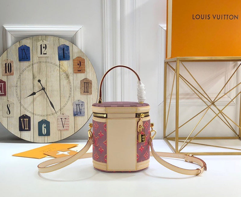 LOV2 Bags - Luxurious Bags  1950