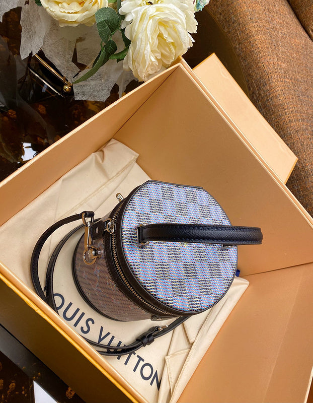 LOV2 Bags - Luxurious Bags  2595