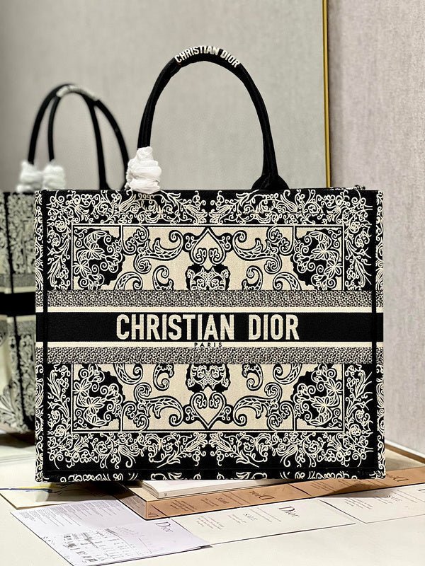 BLUSH BAGZ - Dior Bags - 1786