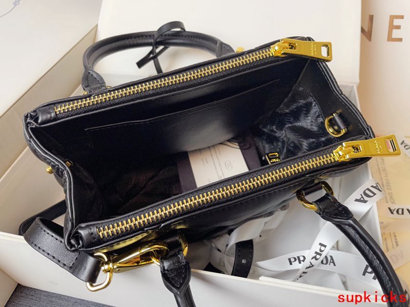 Glami- - Mix Wallets - 650