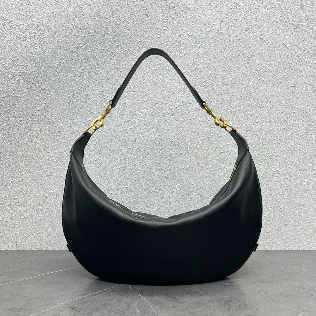 GLAMI MeGLAMIum Leandre Bag In Supple Black For Women 14in/35cm 197263DV7.38NO