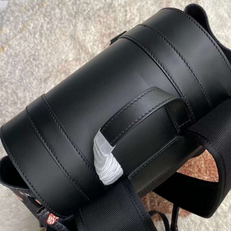 GUI2 Bags - Luxurious Bags  700
