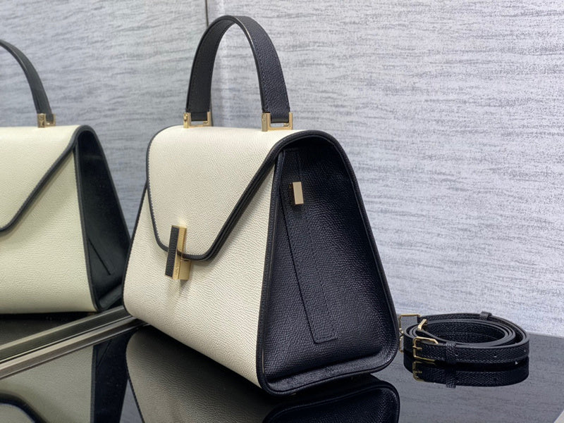 ELE - HMS Bags - 020