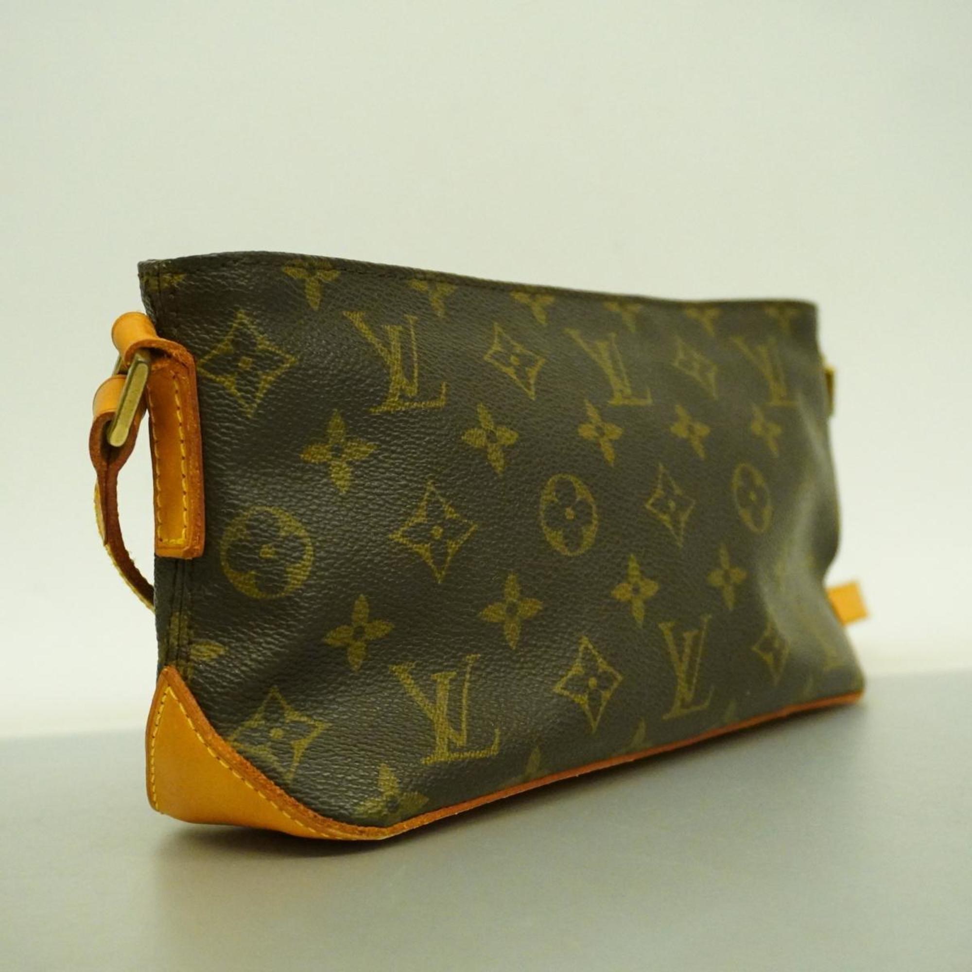 Louis Vuitton Trotteur  Canvas Shopper Bag ()