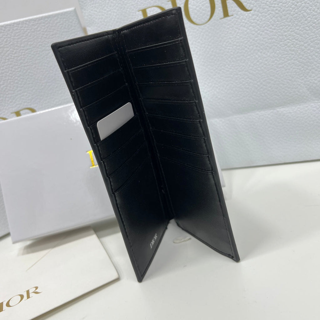 EN - New Arrival Wallet DIR 022