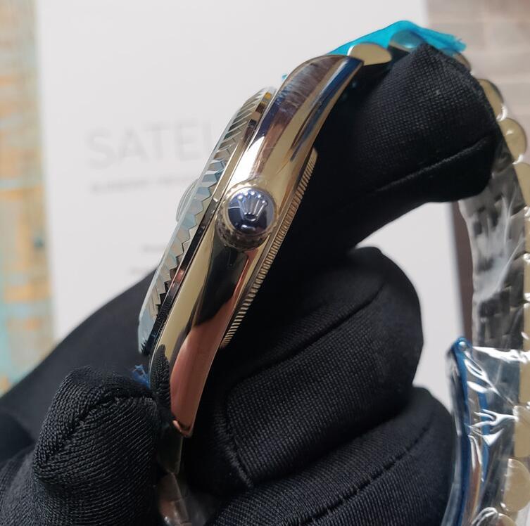 SAMC - Mix Watches - 175