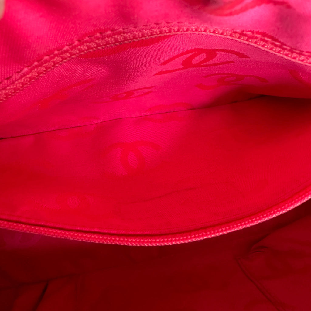 CHANEL Handbag