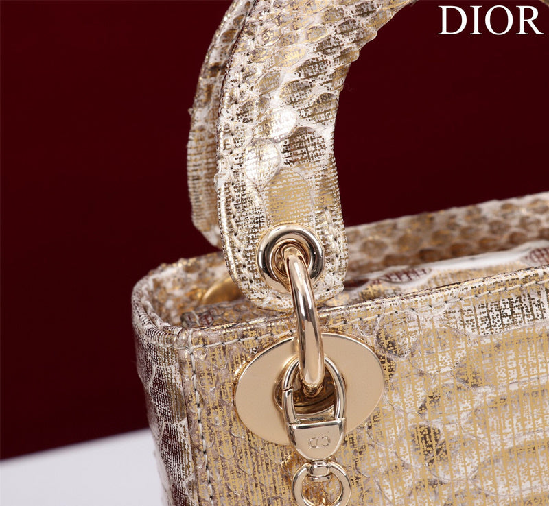 ELE - Dir Bags - 106
