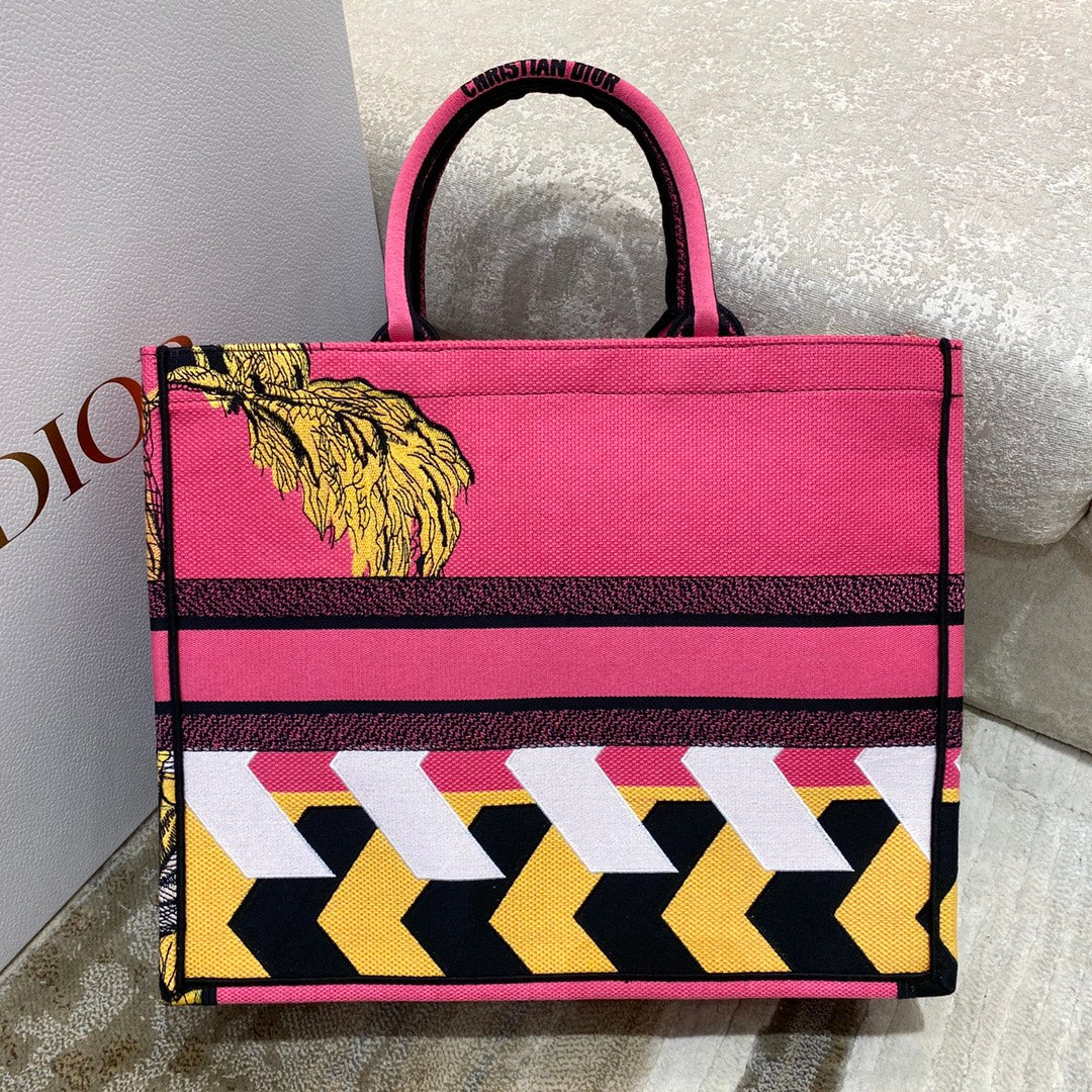 GLAMI Large Book Tote Multicolor Toile de Jouy Zoom Pop Embroidery, Fuchsia Pink, For Women WomenÃ¢â‚¬â„¢s Handbags, 41cm CD M1286ZROH_M929