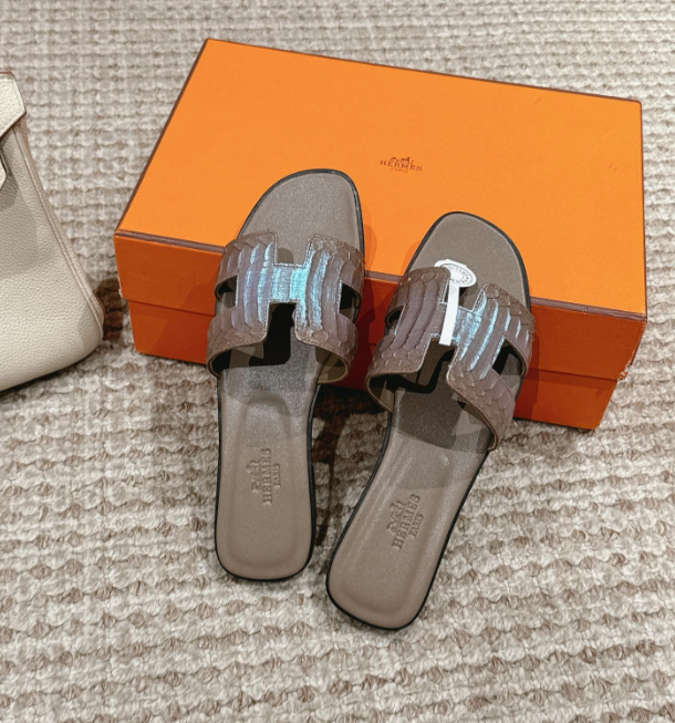 SAMC - HMS Women Shoes - 589