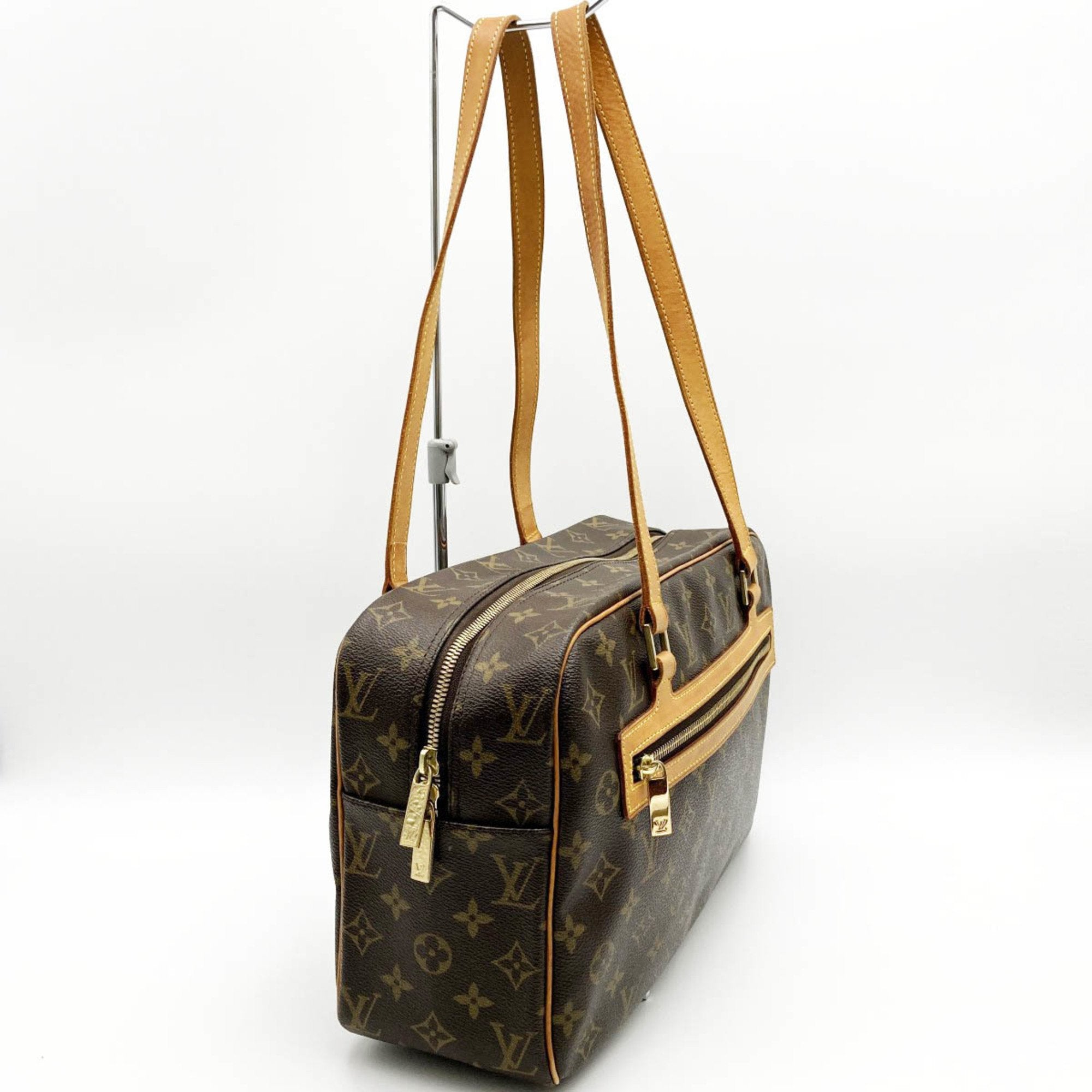 Louis Vuitton Cite  Canvas Shoulder Bag ()