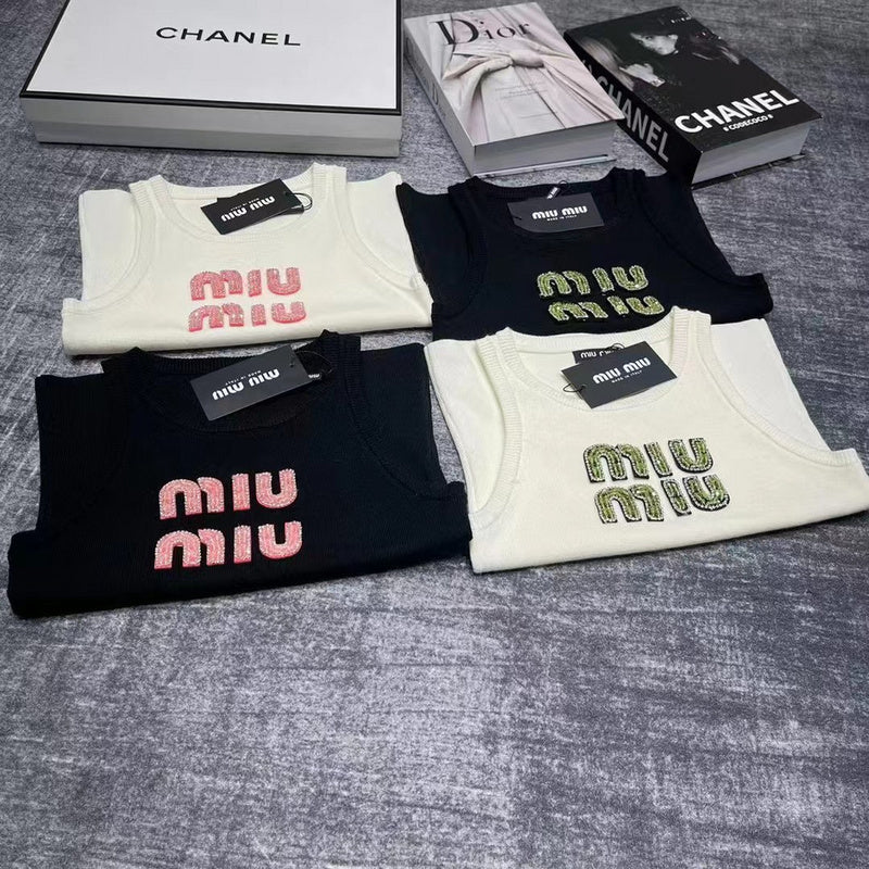 Glami - MMU Women Clothes - 558