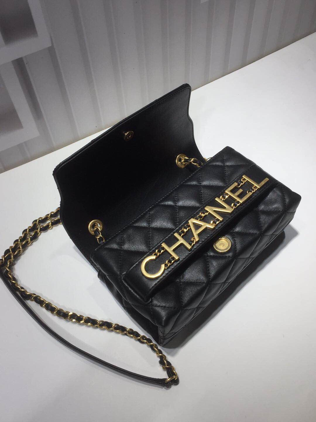 CHLFront Logo Small Flap Bag Gold Hardware Black For Women, Women’s Handbags, Shoulder Bags 8.2in/21cmAS1490