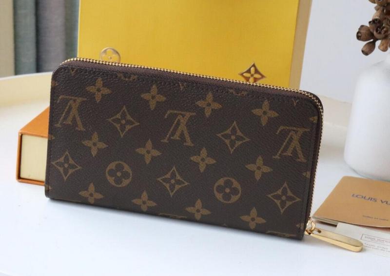 SAMC - Mix Wallets - 134