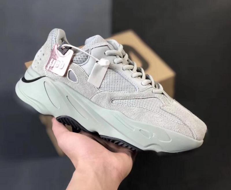 SAMC - YZO Sneakers - 355