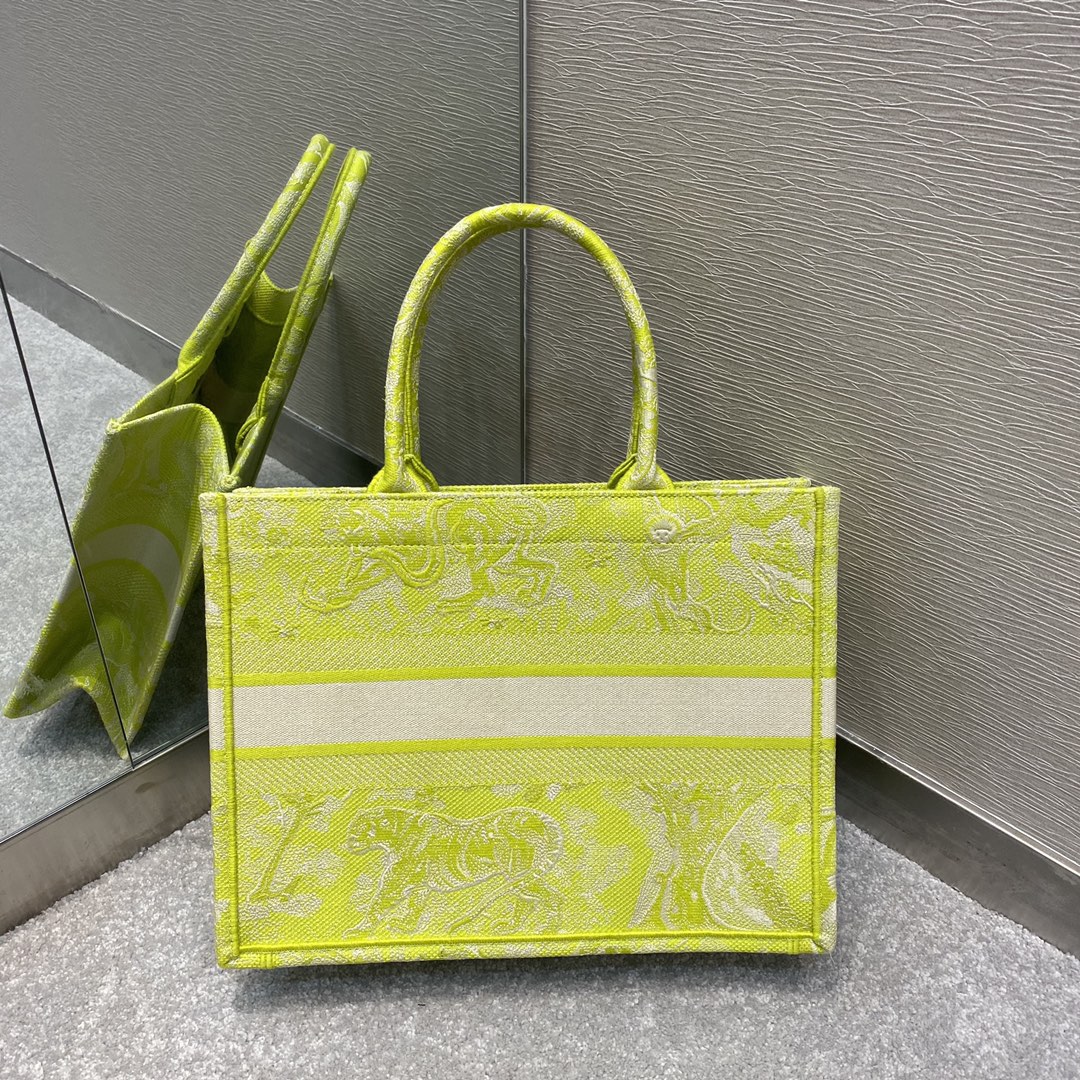 GLAMI MeGLAMIum Book Tote Lime Toile de Jouy Reverse Embroidery For Women 36cm/16.5in CD