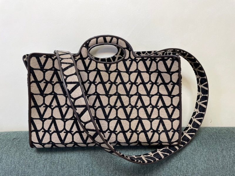 Glami Fashion - VLN Bags - 018