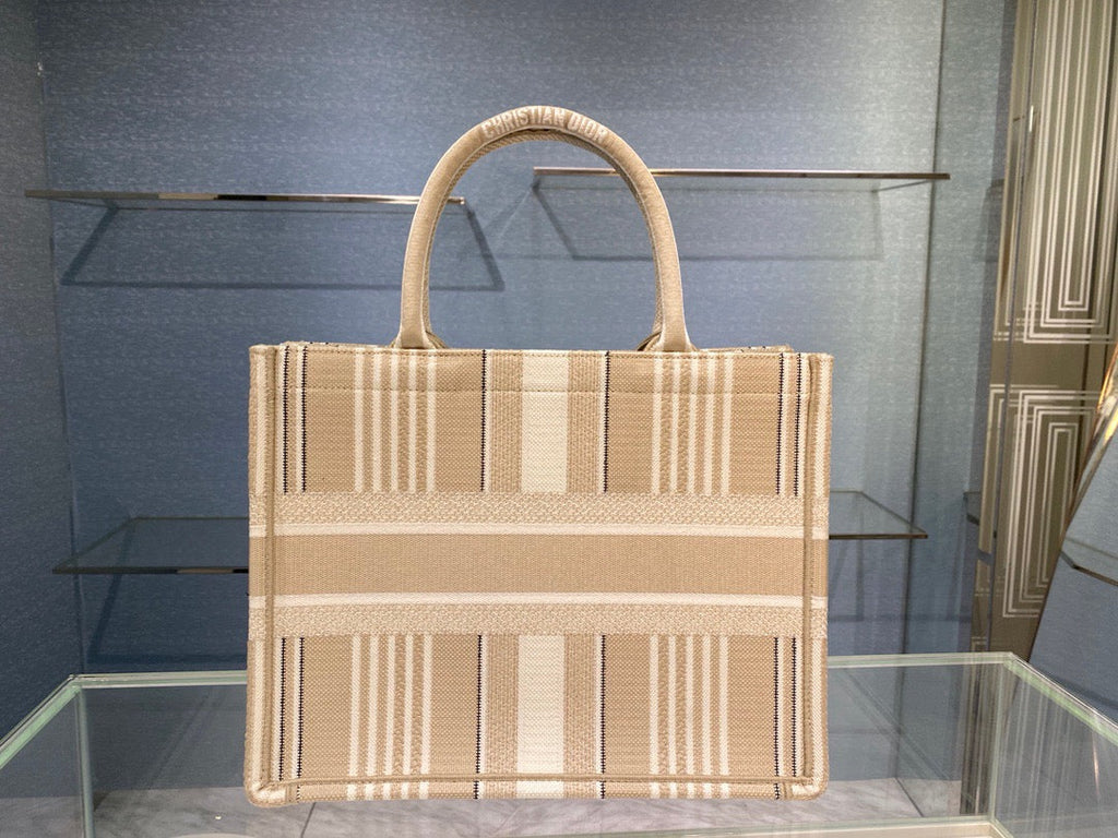 GLAMI MeGLAMIum Book Tote Beige, For Women, WomenÃ¢â‚¬â„¢s Handbags 14in/36cm CD