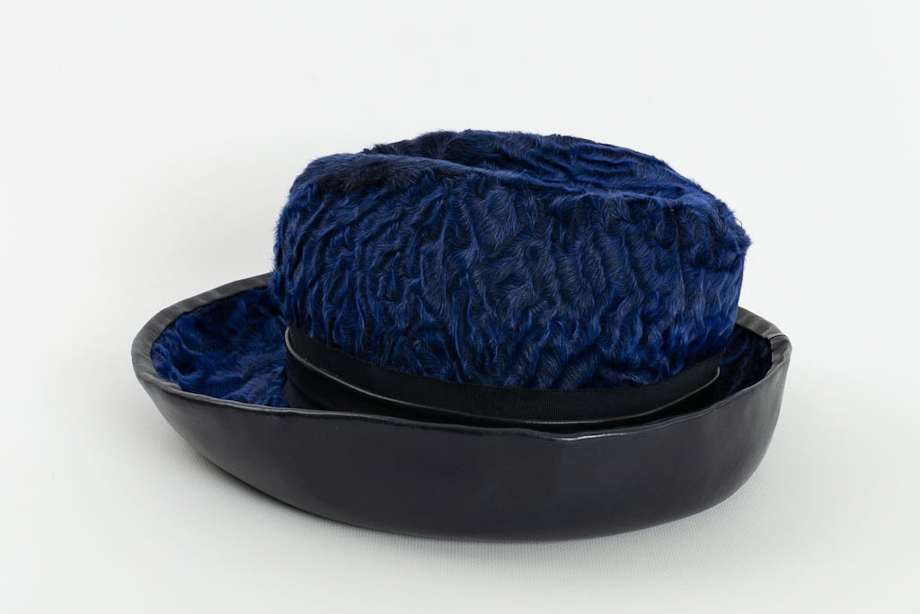 Chapeau en fourrure TÃƒÆ’Ã‚Âªte ÃƒÆ’Ã‚Â  TÃƒÆ’Ã‚Âªte
