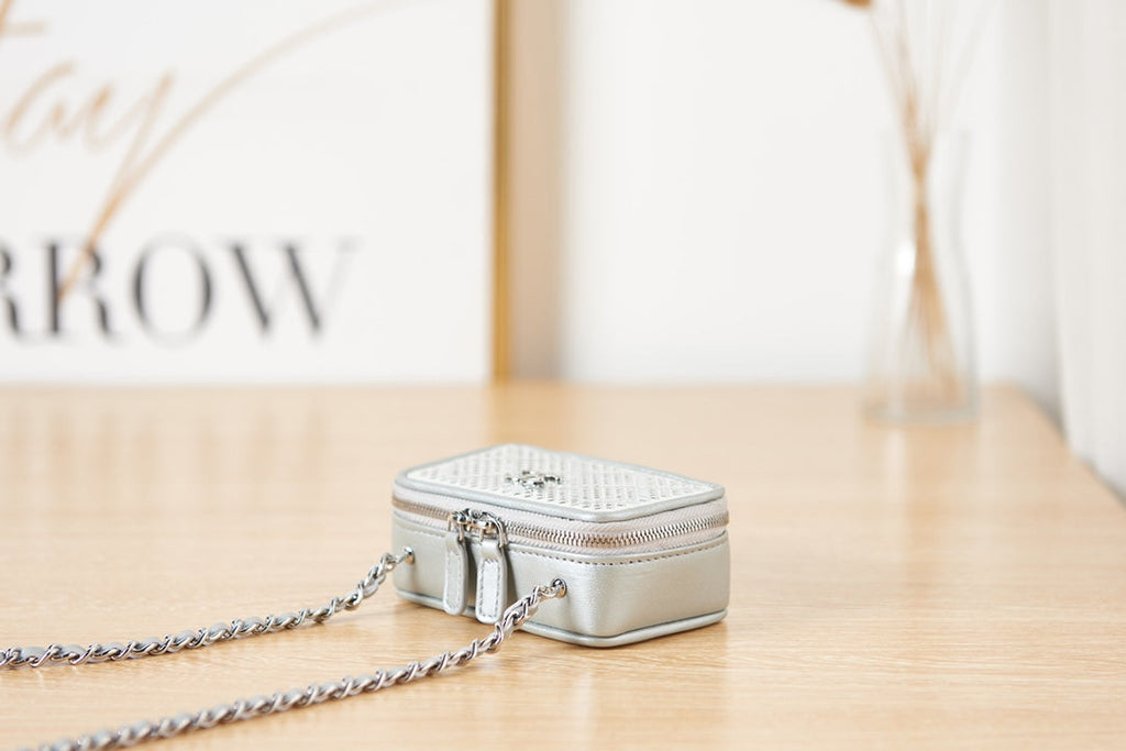 CHL Crystal Small Vanity with Chain White/Silver Bag For Women 10cm/4in