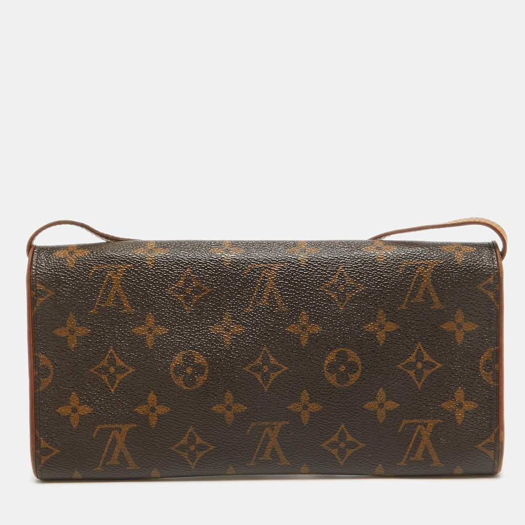 Louis Vuitton Monogram Canvas Twin Pochette Gm Bag..