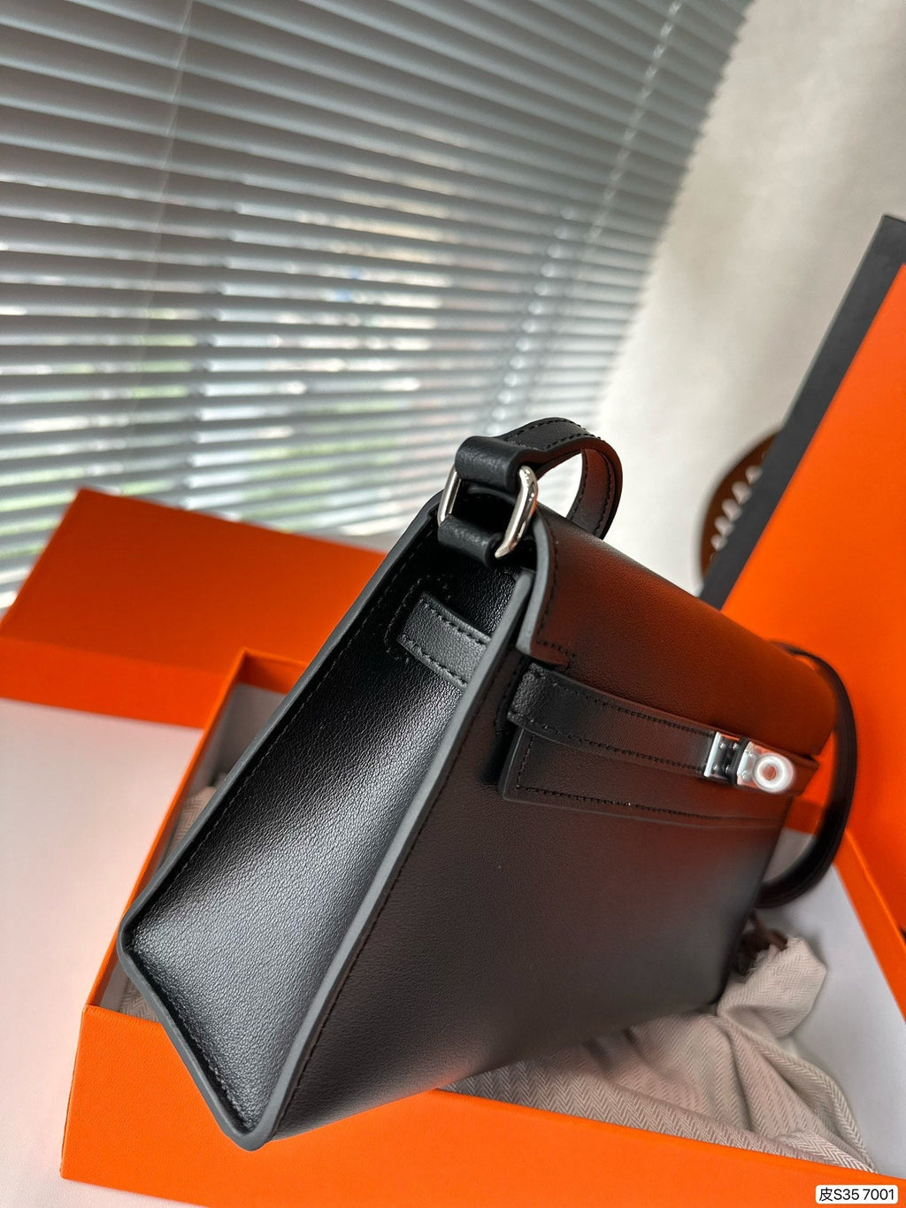 EN - New Arrival Bags HM 148