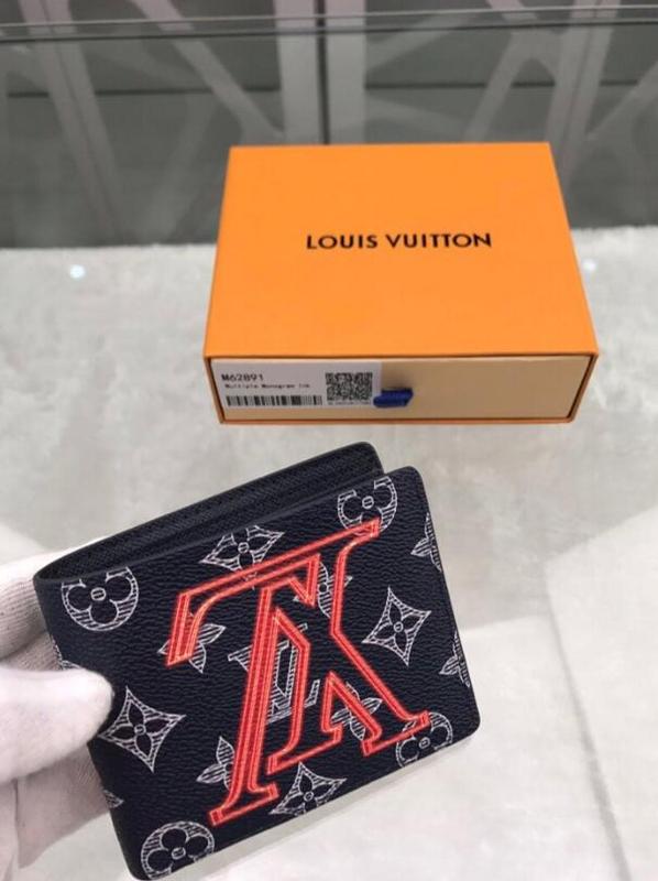 SAMC - Mix Wallets - 052