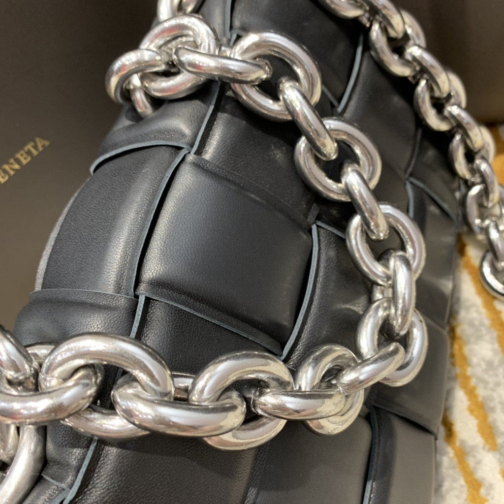 GLAMI Chain Cassette Bag For Women 10.2in/26cm In Black 631421VBWZ01229