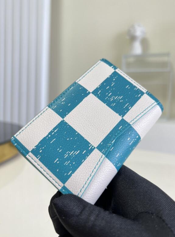SAMC - Mix Wallets - 126
