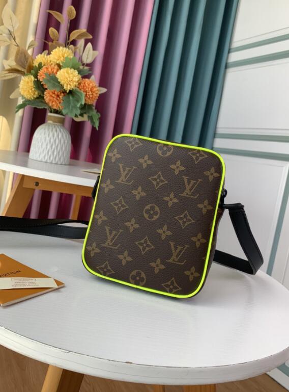 SAMC - LOV Bags - 2042