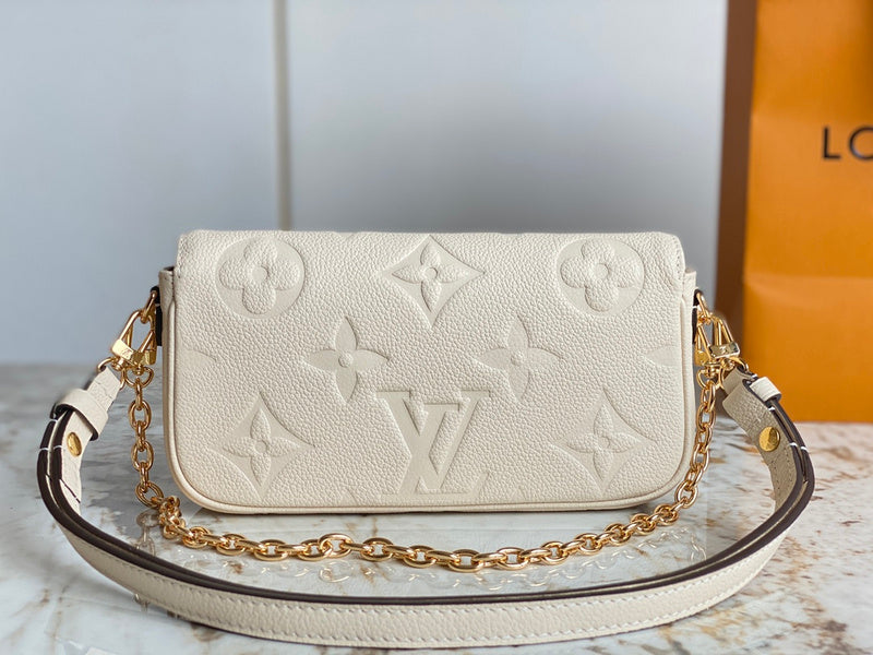 Glamy - LOV Bags - 918