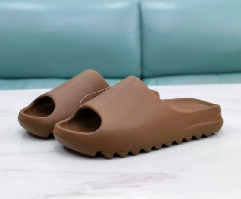 SAMC - YZO Sneakers - 030