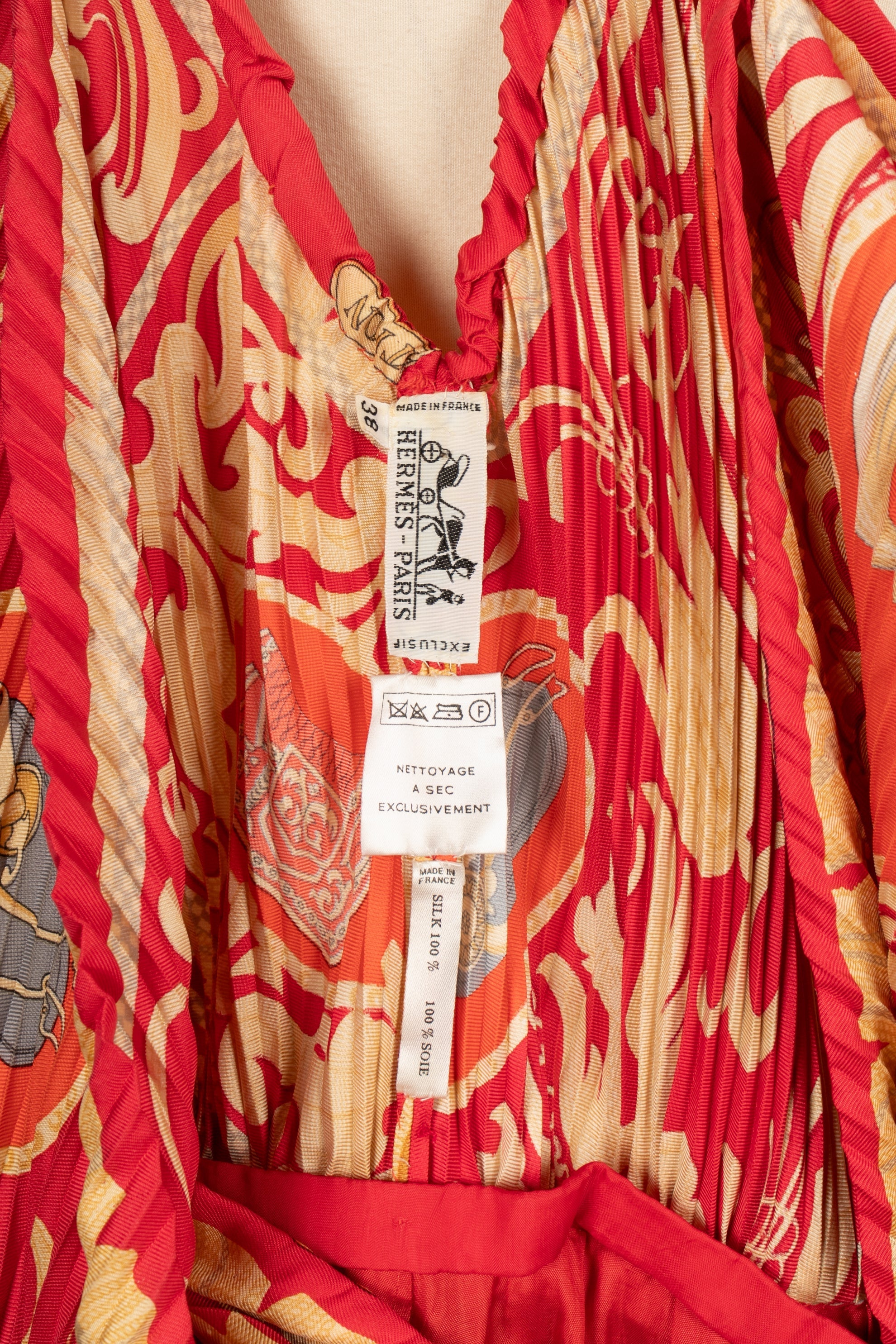 Robe plissÃƒÆ’Ã‚Â©e en soie HermÃƒÆ’Ã‚Â¨s