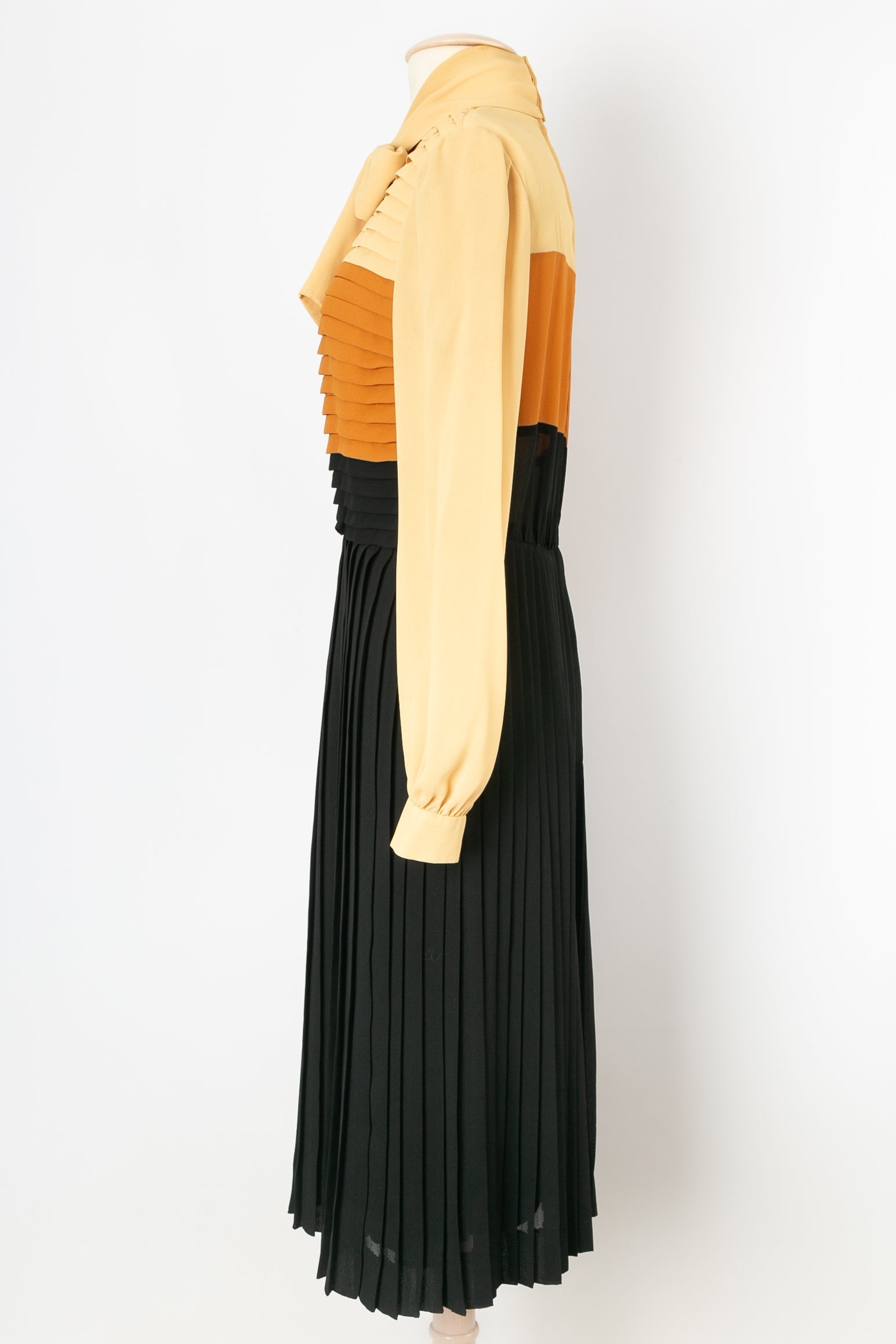 Robe en crÃƒÆ’Ã‚Âªpe 1975s