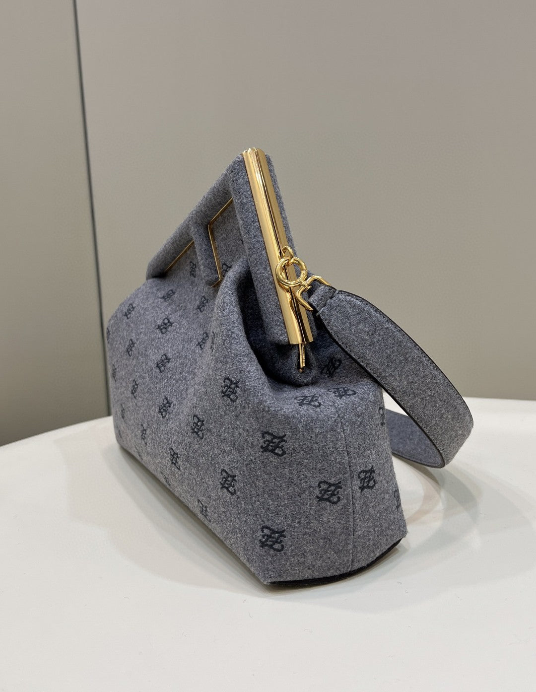 FI First MeGLAMIum Blue Bag For Woman 32cm/12.5in