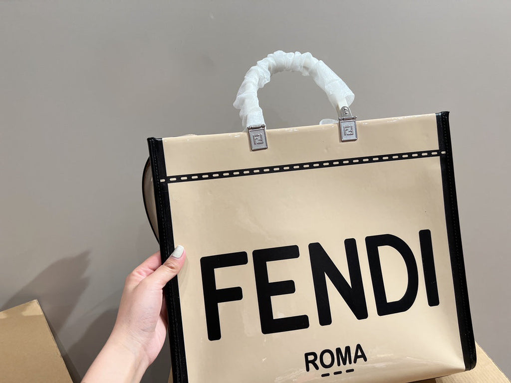 EN - Luxury Bags FEI 283