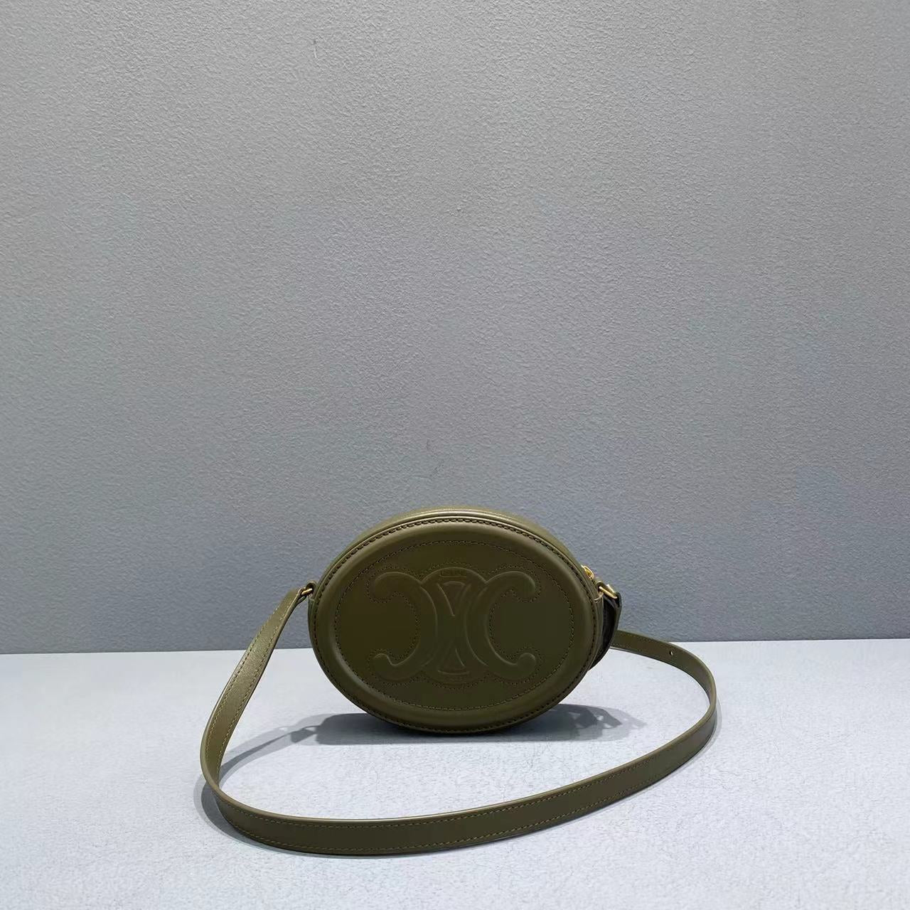 GLAMI Crossbody Oval Purse Cuir Triomphe Dark Green For Women 6in/16cm