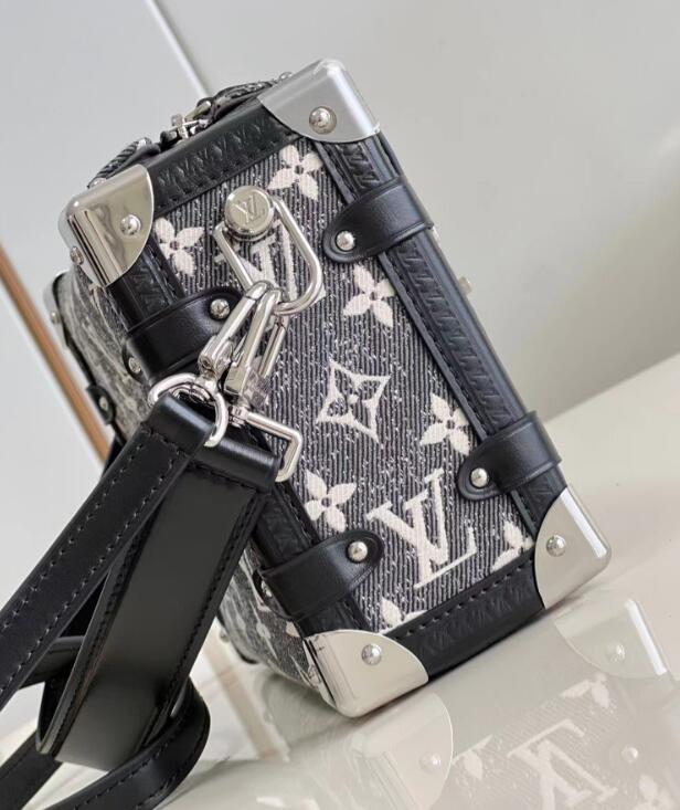 SAMC - LOV Bags - 1443