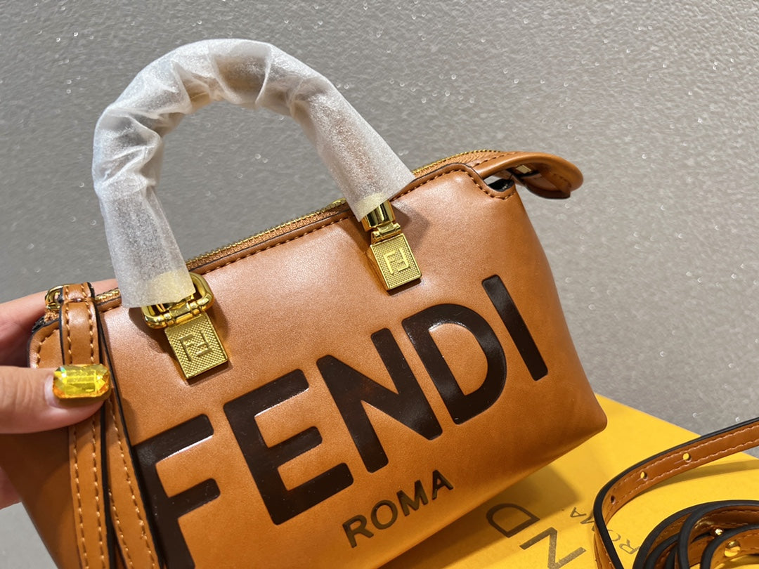 EN - New Lux Bags FEI 275