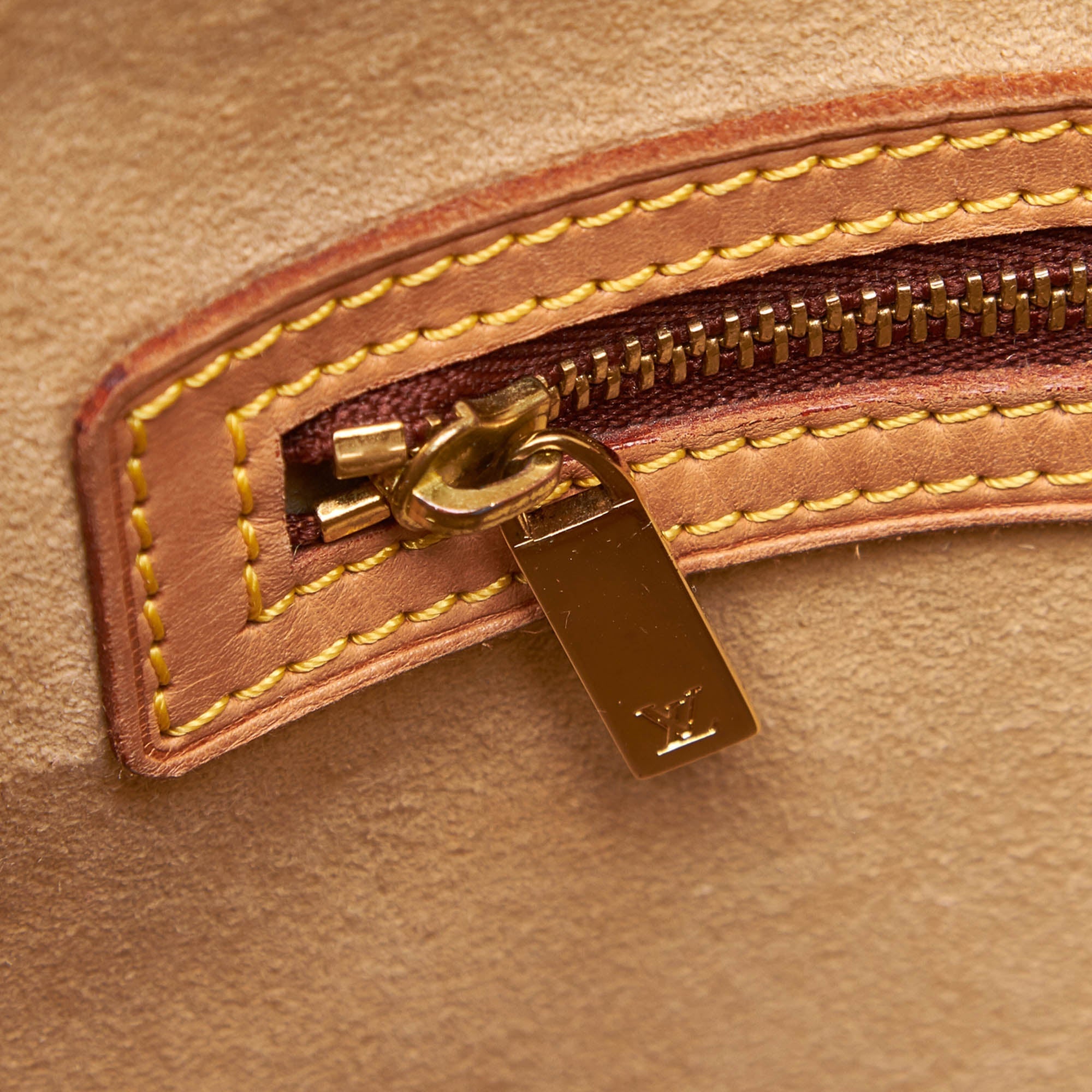 Louis Vuitto Looping GM Monogram Canvas Shoulder Bag