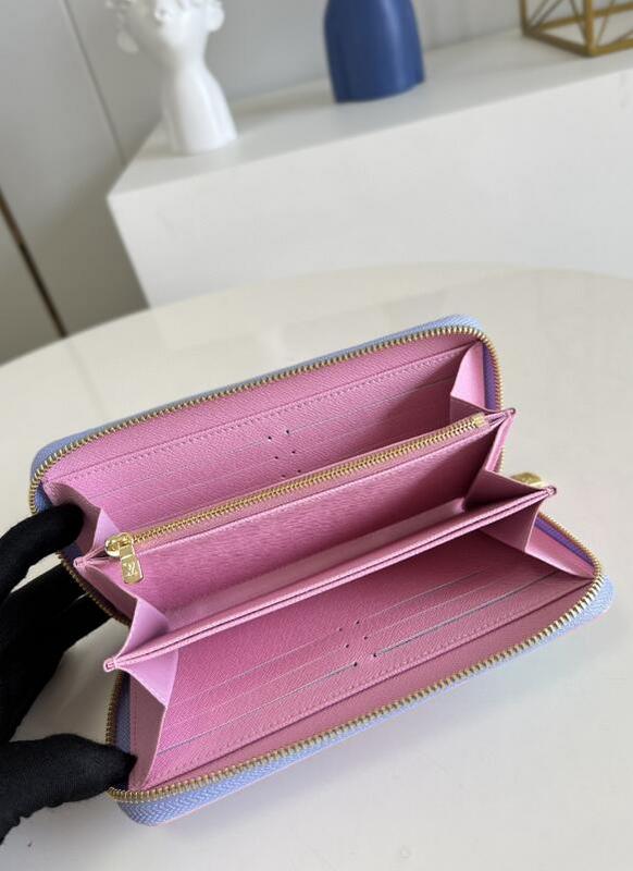 SAMC - Mix Wallets - 148