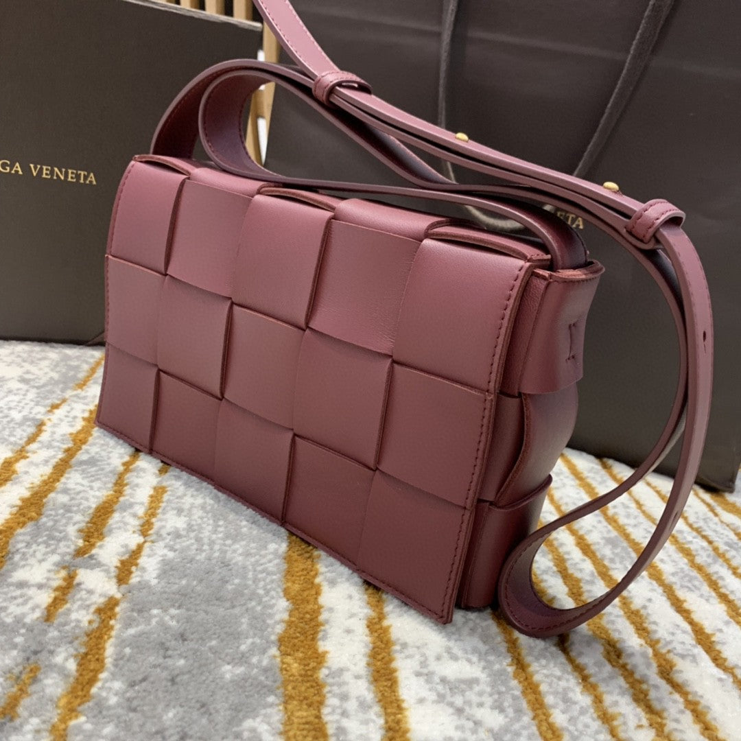 GLAMI Cassette Bag For Women 9.1in/23cm In Dark Red 578004VMAY16206