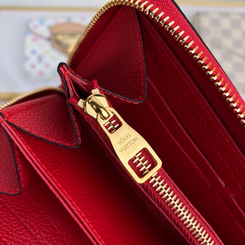 LOV2 Bags - Luxurious Bags  1820