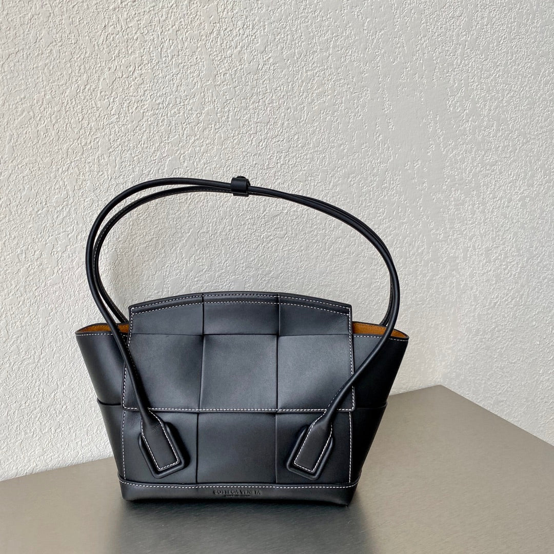 GLAMI Arco Bag For Women 12in/33cm In Black