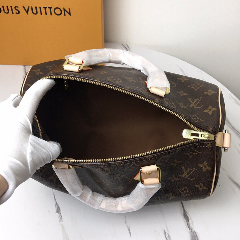 LOV2 Bags - Luxurious Bags  2657
