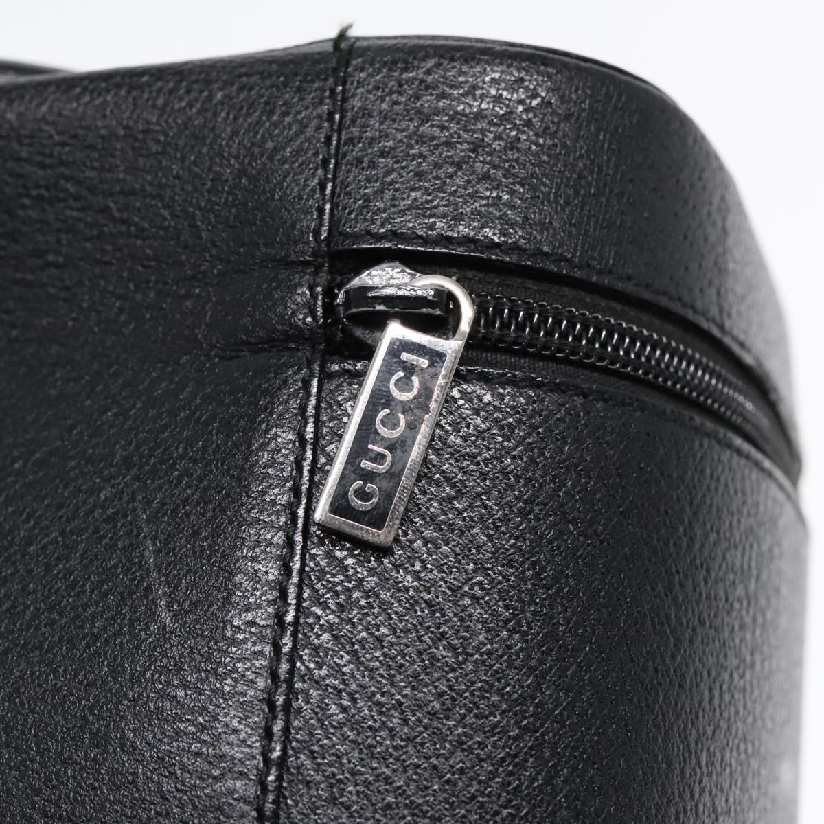 GUCCI Cosmetic Pouch Leather Black Gold 90255