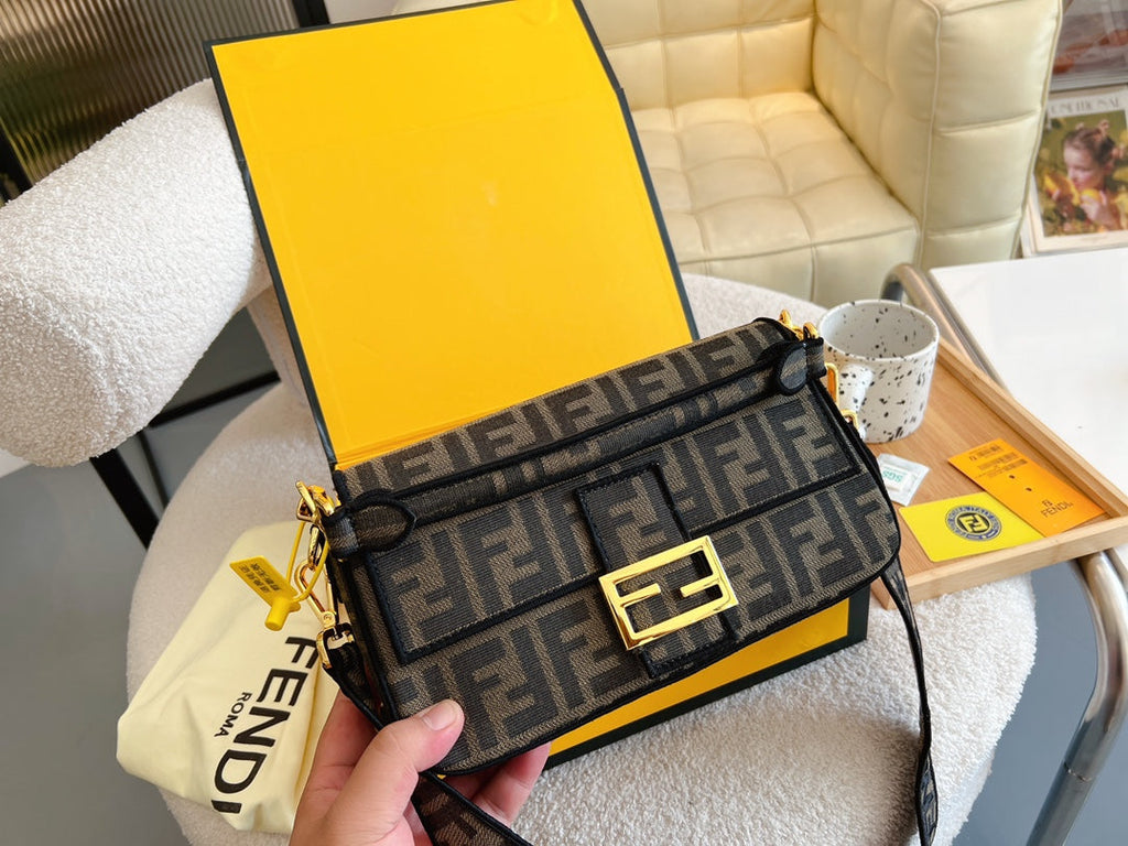 EN - New Lux Bags FEI 271