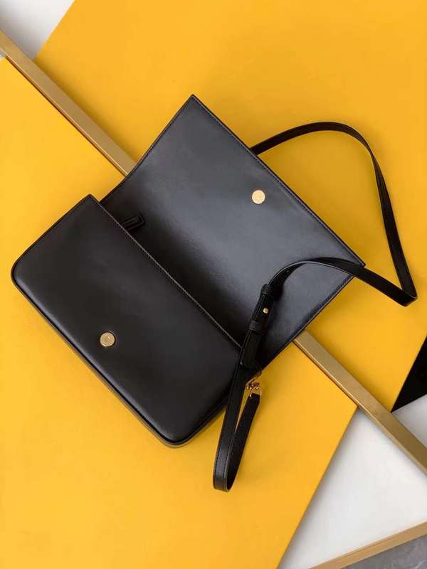 ELE - SLY Bags 134