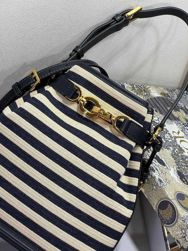 ELE - Dir Bags - 097